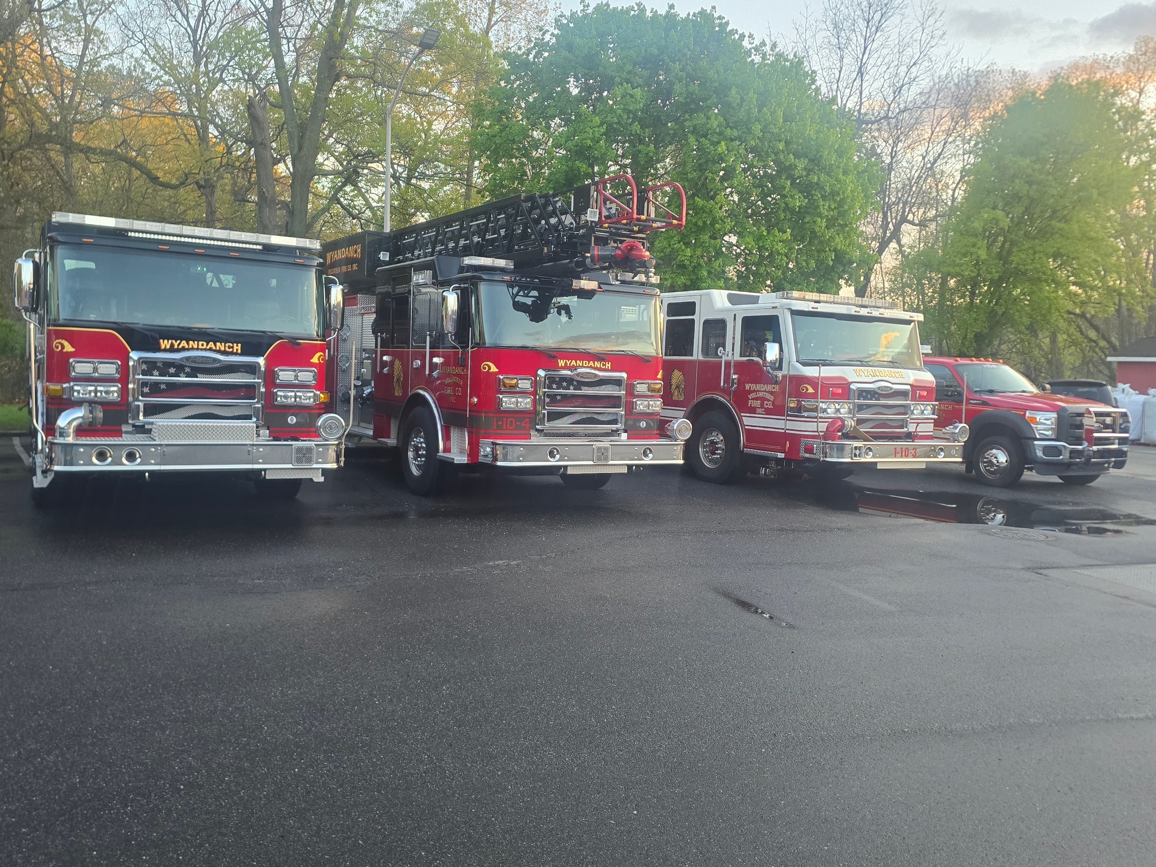 Wyandanch fire apparatus